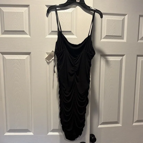 Abercrombie & Fitch Black Ruched Mini Dress - Picture 4 of 4